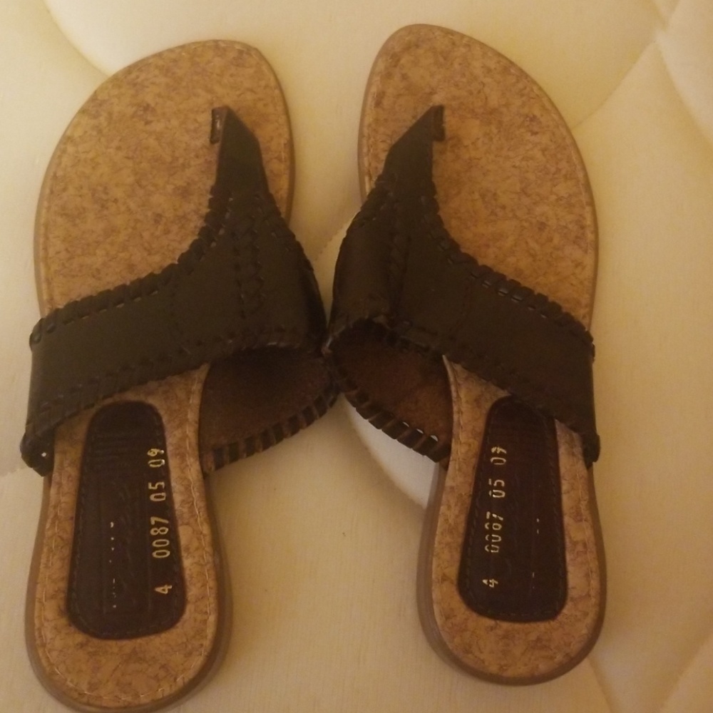 sandles
